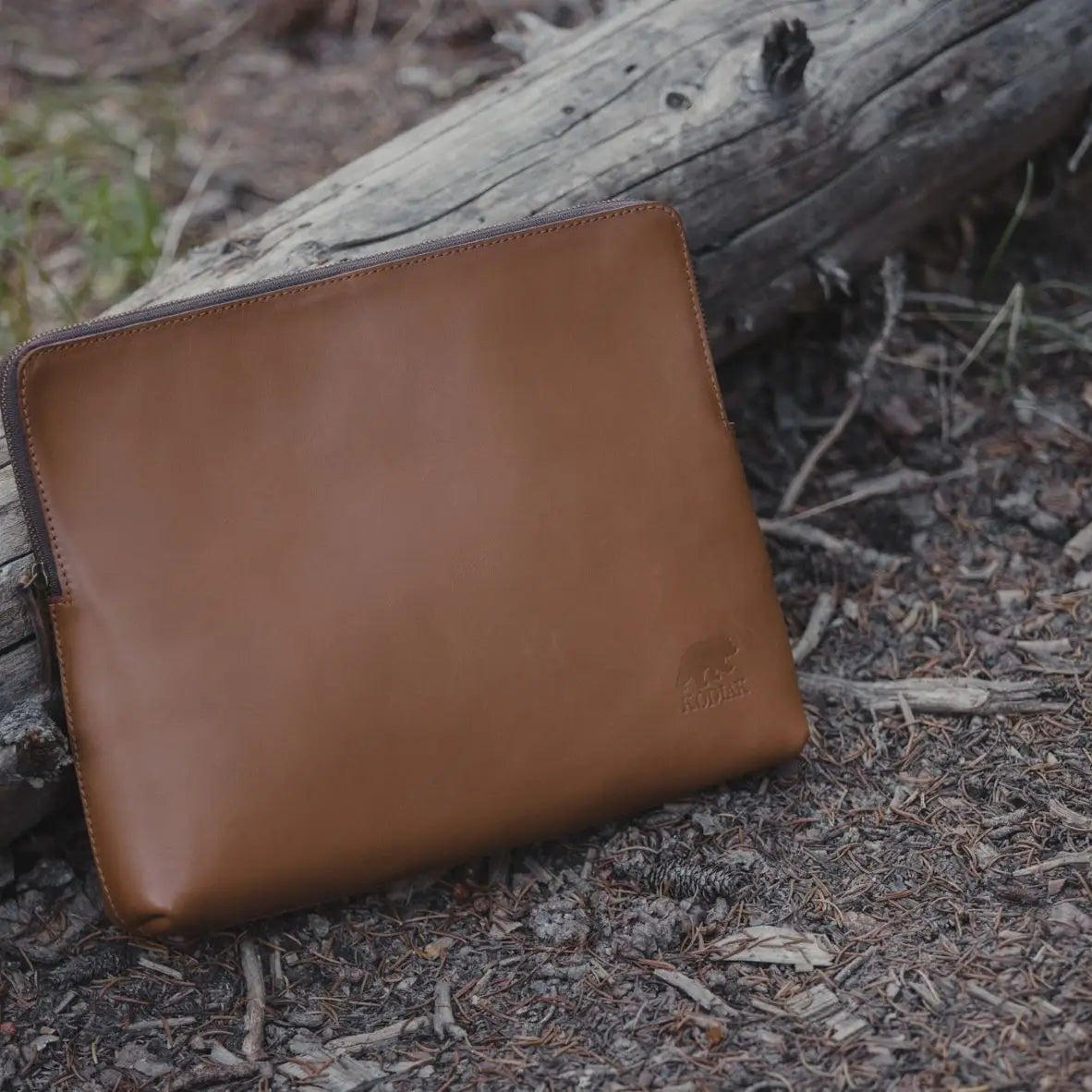 Full Grain Leather Cowhide 14" Zippered Laptop Sleeve